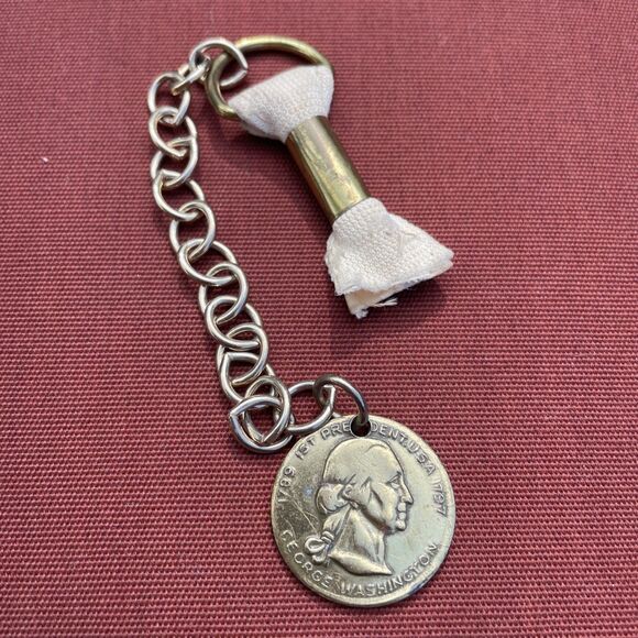 Vintage Brass Token Coin Key Fob George Washington On Chain - Picture 2 of 4